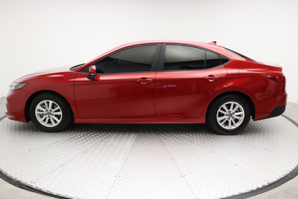 2025 Toyota Camry LE 12