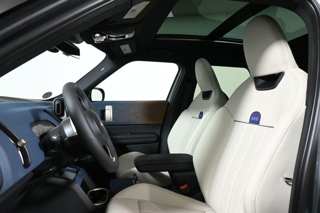 Thumbnail: 2025 MINI Cooper Countryman - 14