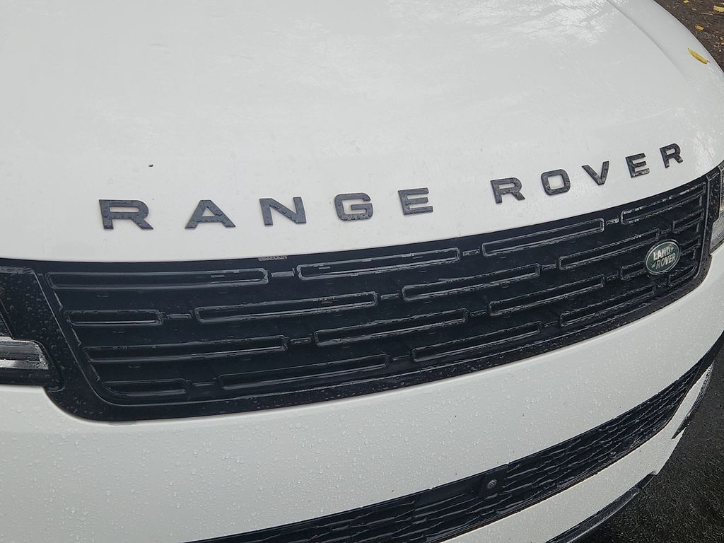 Thumbnail: 2024 Land Rover Range Rover Sport - 4