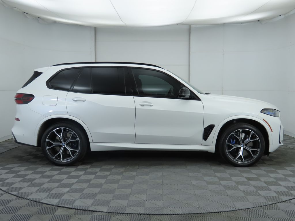 Thumbnail: 2024 BMW X5 - 4