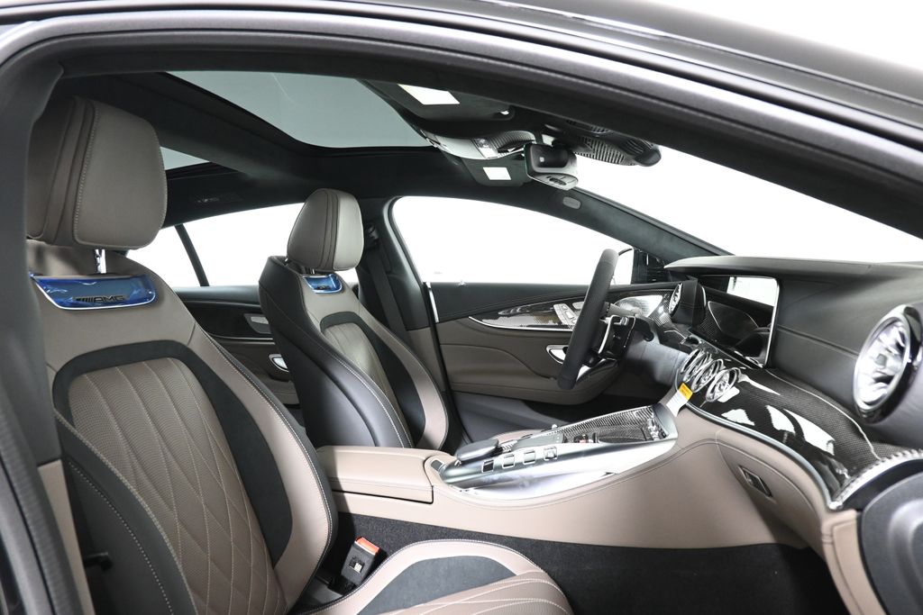 Thumbnail: 2026 Mercedes-Benz AMG GT - 26