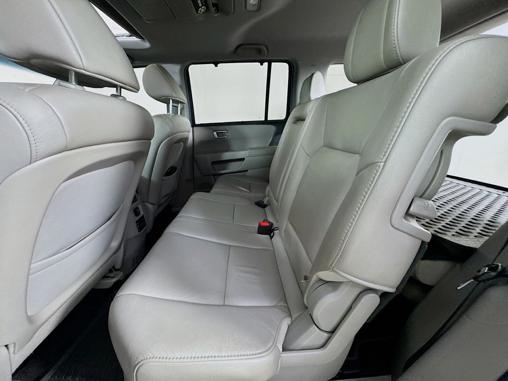 Used Car 2012 Honda Pilot  Touring For Sale Under $12,000 In Austin, Texas