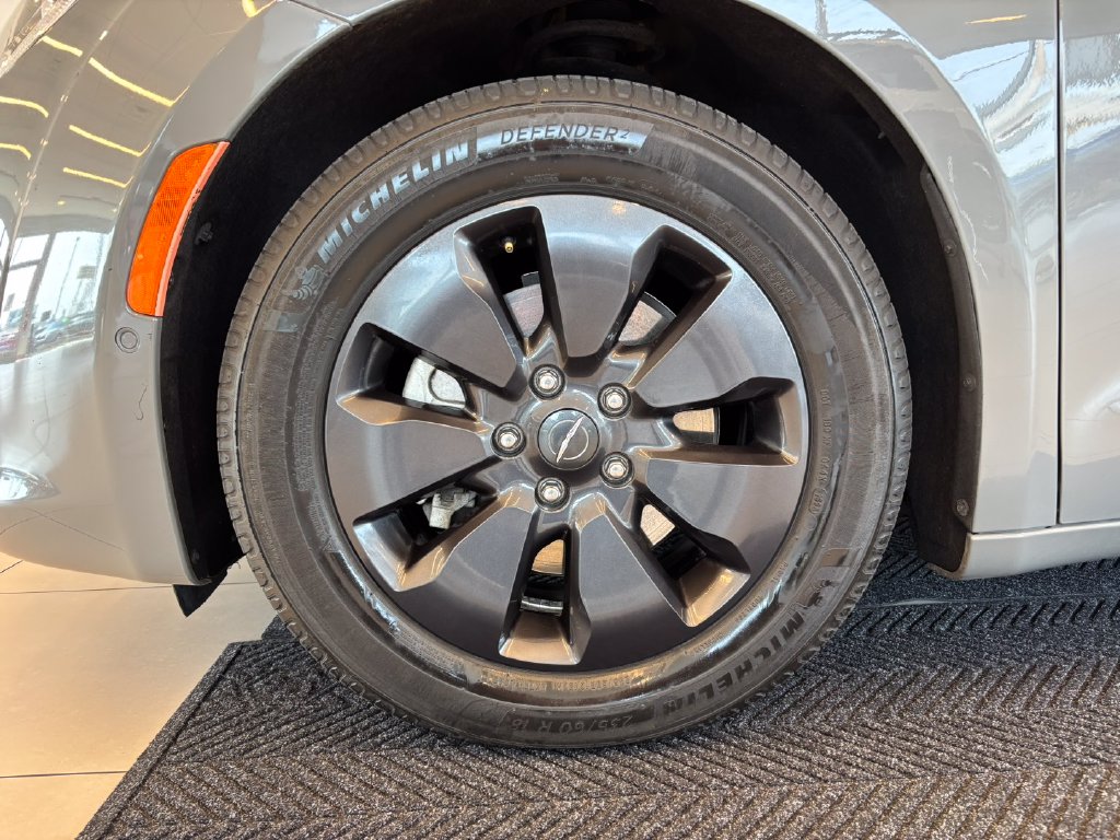 2020 Chrysler Pacifica Hybrid Limited