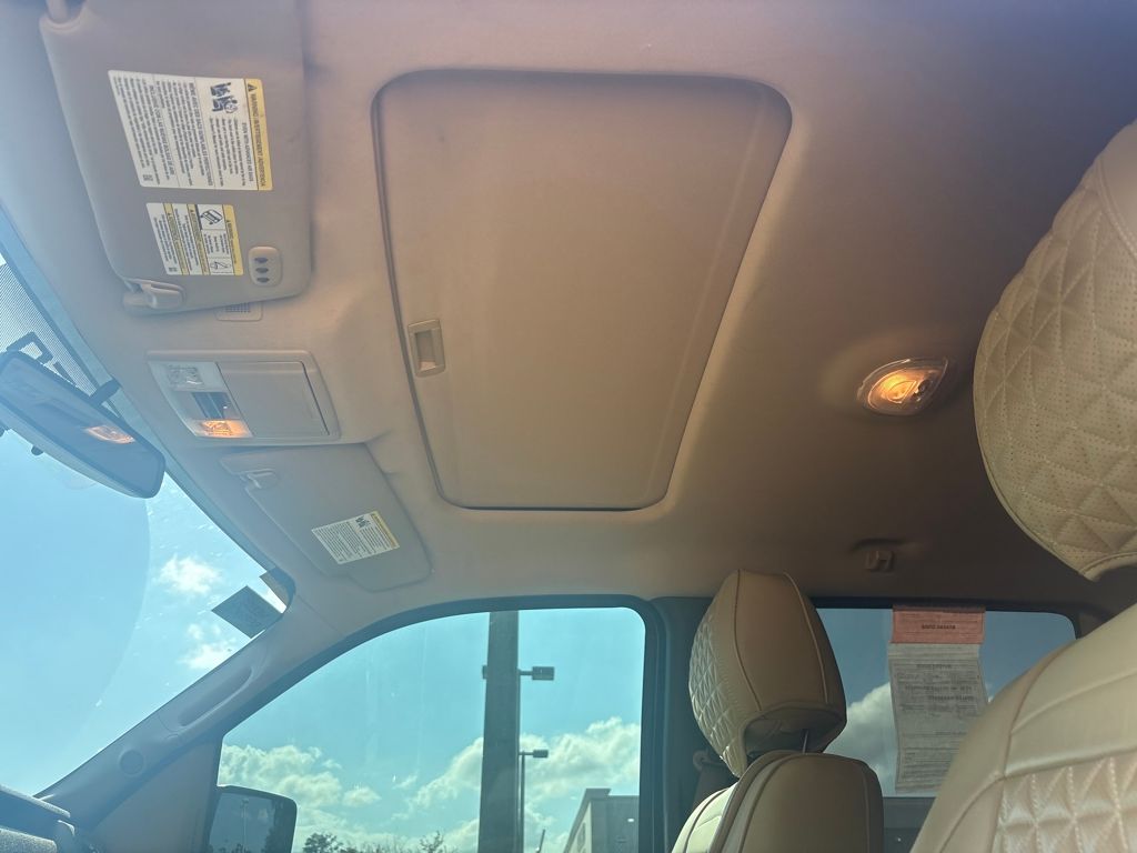 2012 Ford F-150 Lariat photo 5