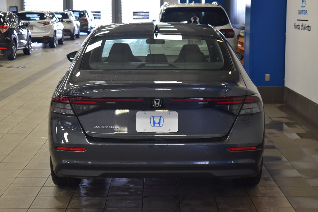 2025 Honda Accord SE 6