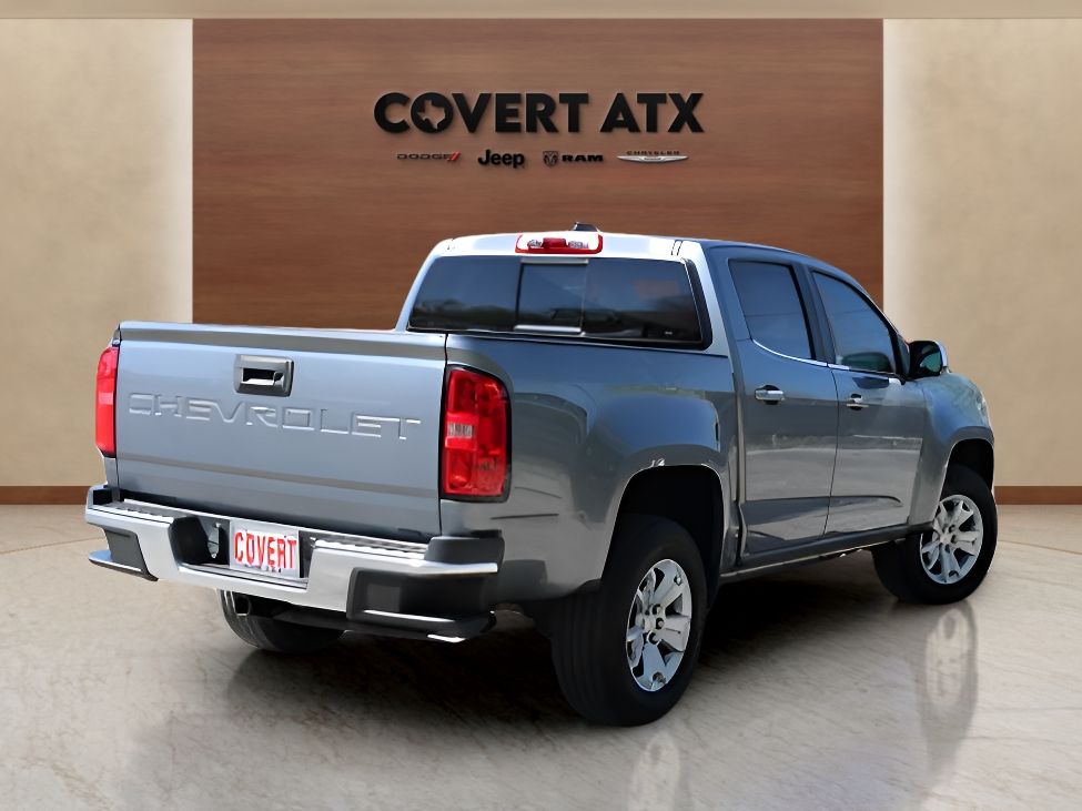 View vehicle photo 5