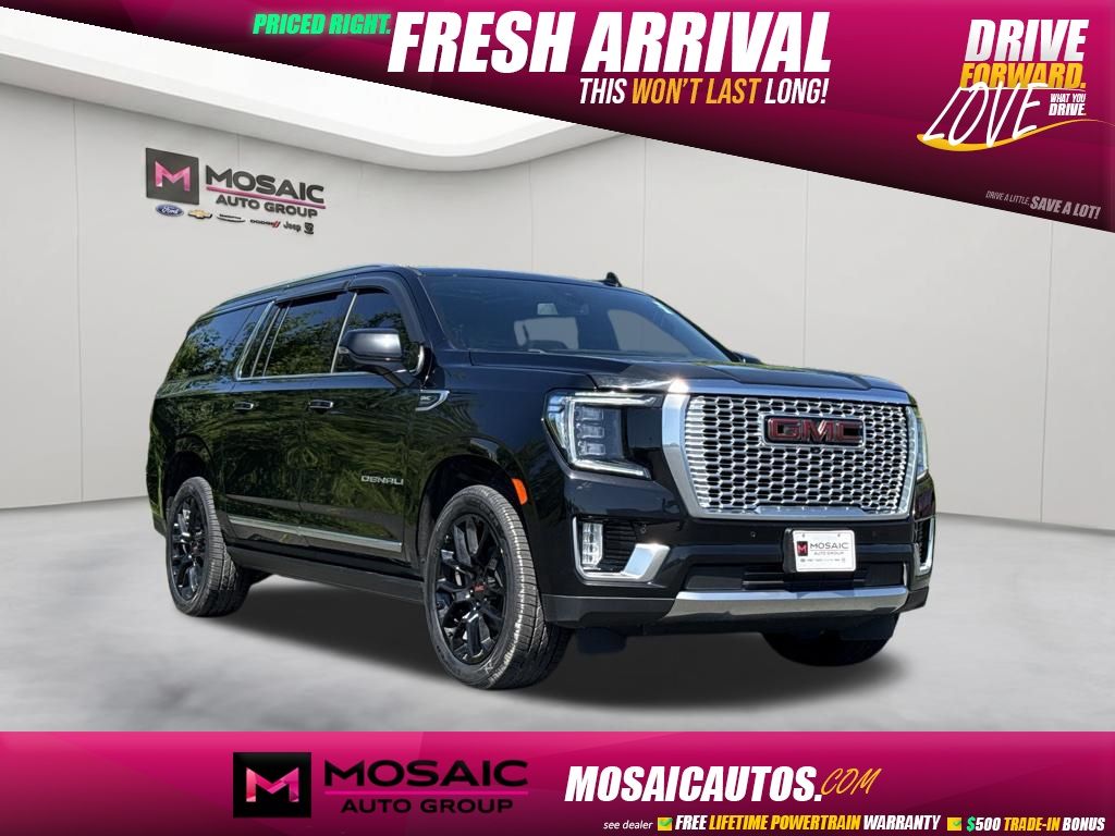 Black 2022 GMC Yukon XL Denali 4WD SUV / Crossover Four-Wheel Drive
