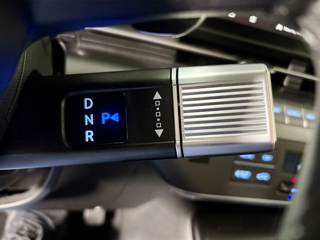 2024 Hyundai Kona Electric SEL