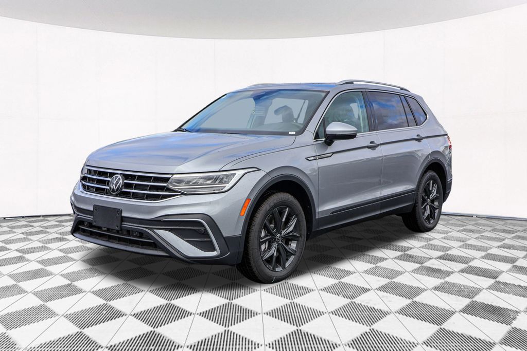 2024 Volkswagen Tiguan 2.0T SE 13