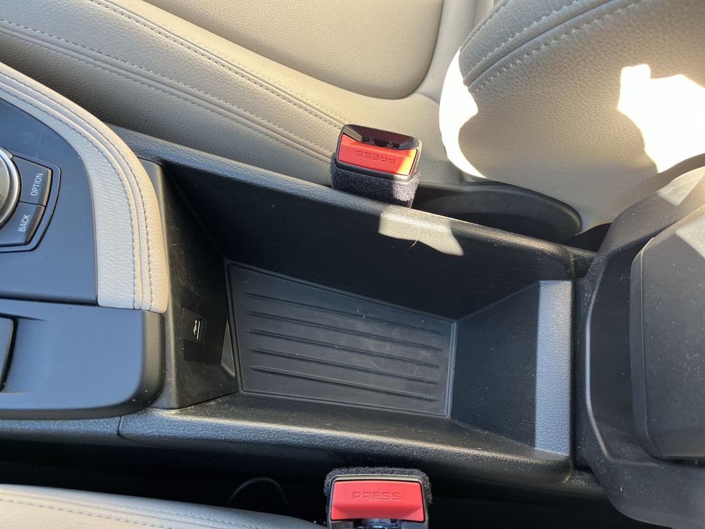 Thumbnail: 2018 BMW X1 - 21