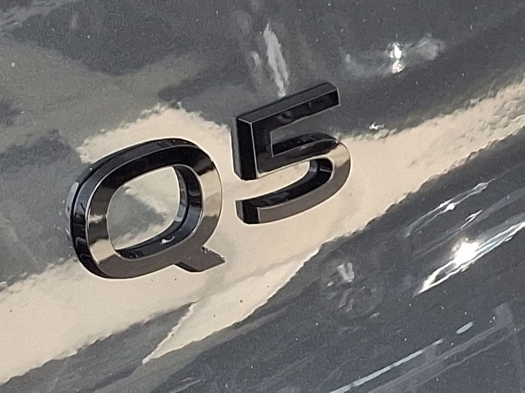 Thumbnail: 2026 Audi Q5 - 23