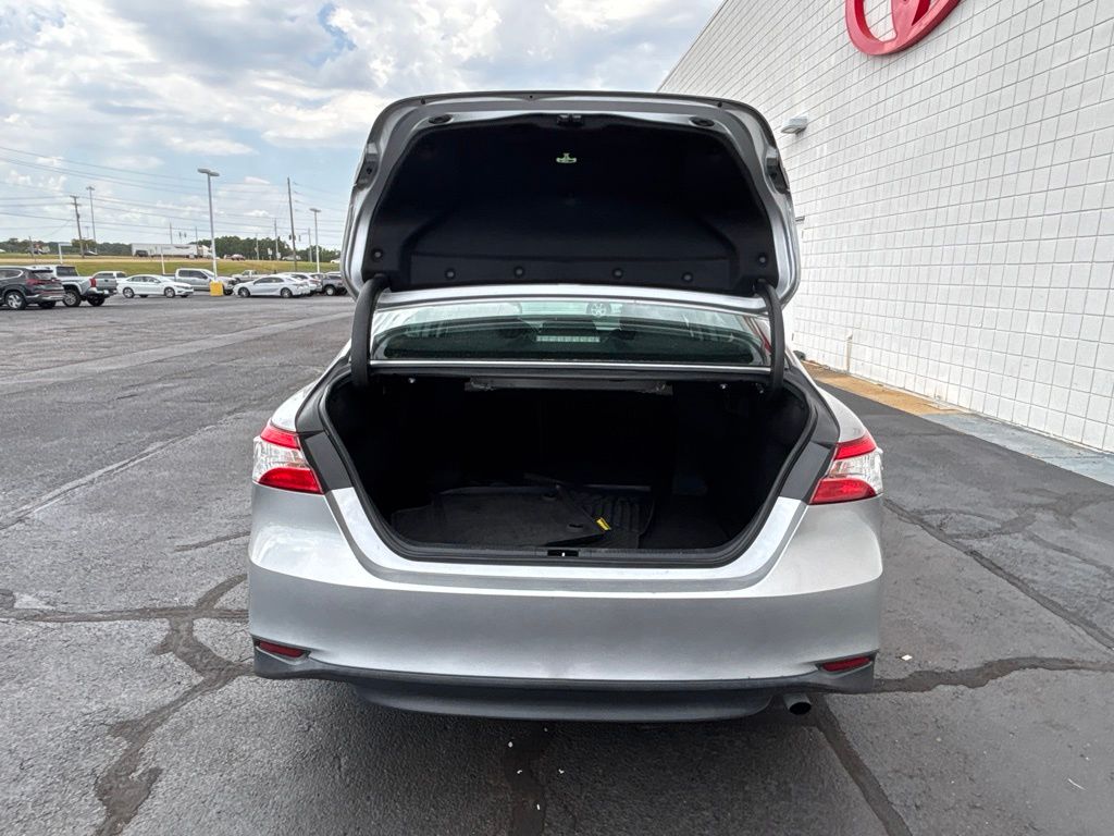 Used 2019 Toyota Camry Sedan