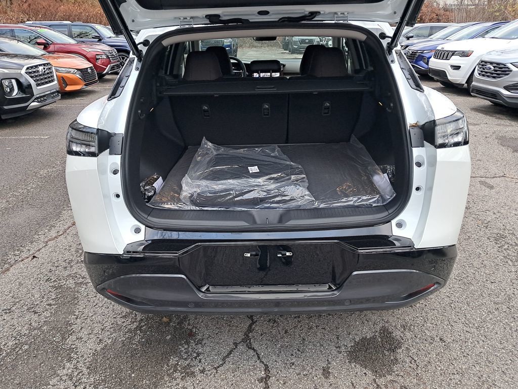 2026 Nissan Murano Platinum White at John Sisson Motors