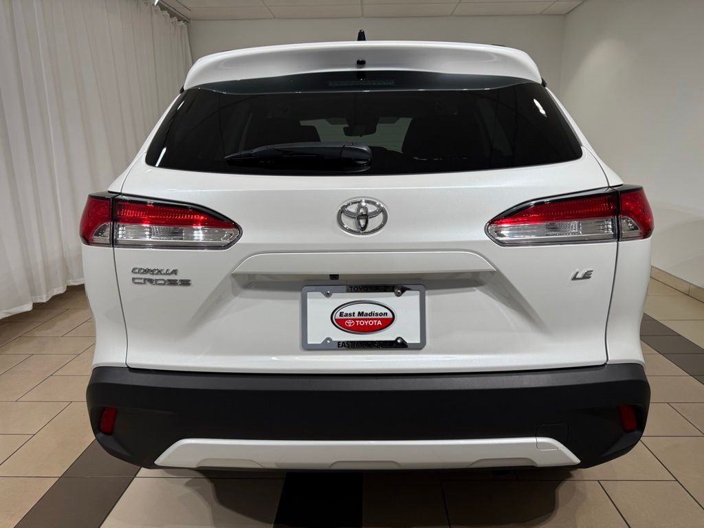 Thumbnail: 2025 Toyota Corolla Cross - 4