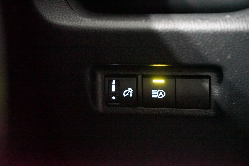 Thumbnail: 2024 Toyota RAV4 - 23