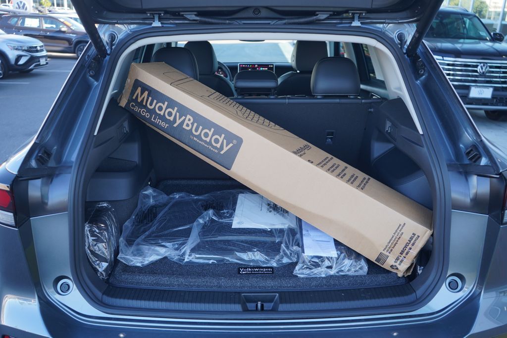 Thumbnail: 2025 Volkswagen Tiguan - 11