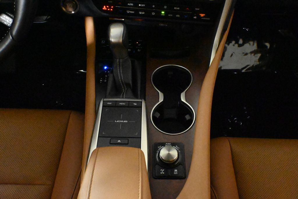2022 Lexus RX 350L 26