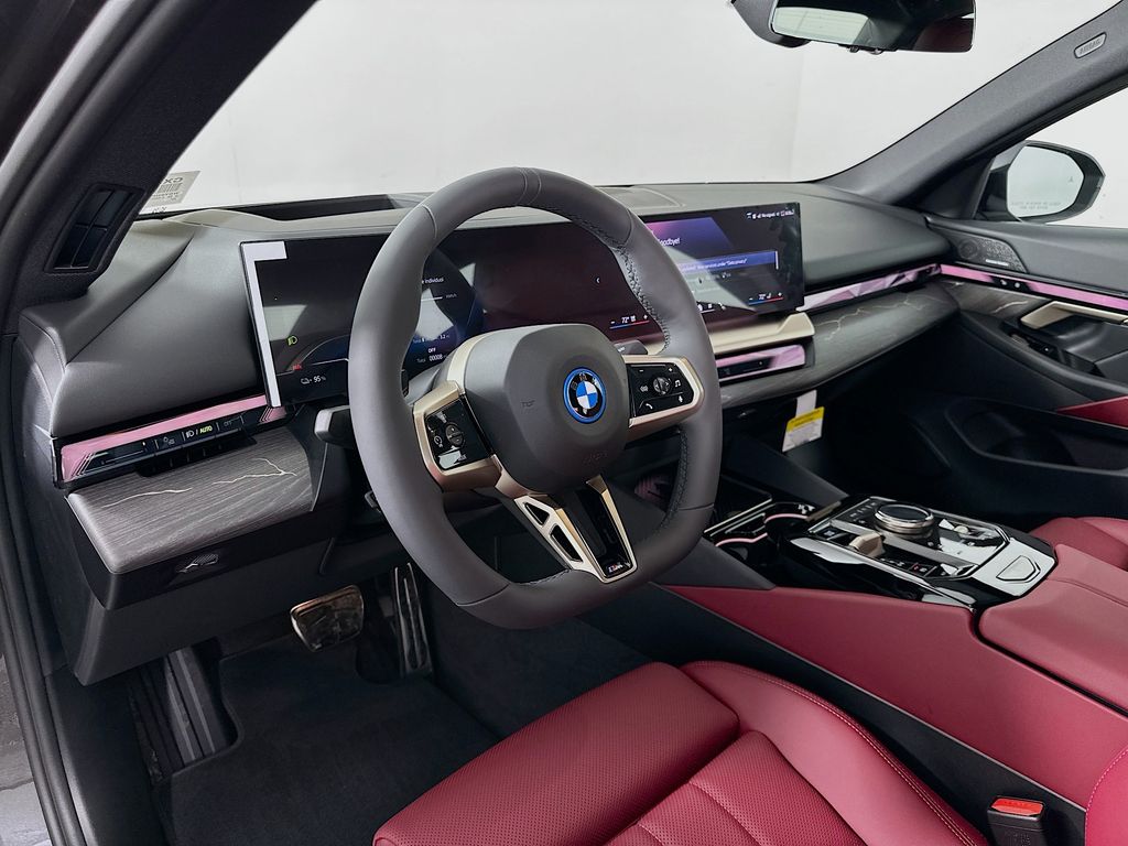 Thumbnail: 2026 BMW i5 - 9