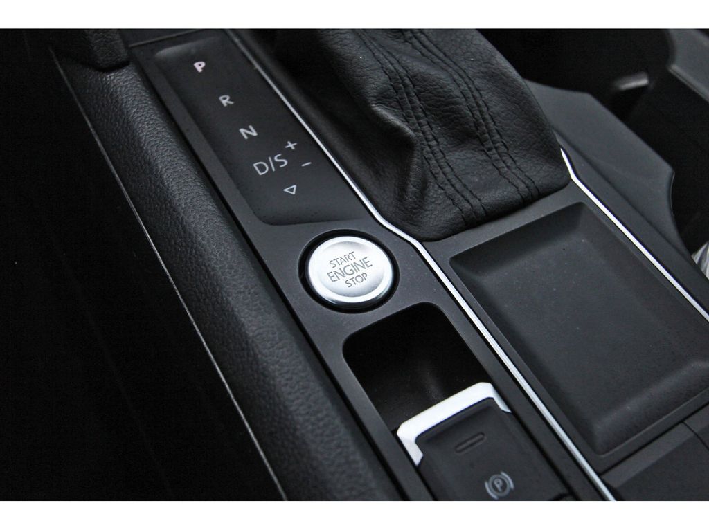2019 Volkswagen Atlas 3.6L V6 SE  at North Houston Mitsubishi