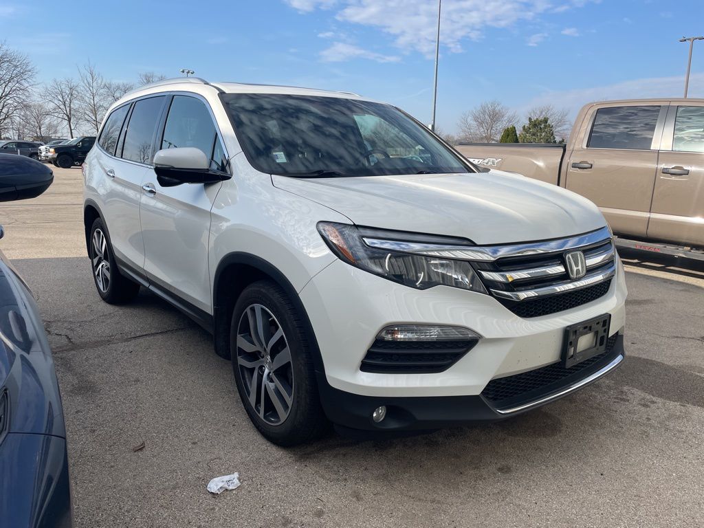 2018 Honda Pilot Touring AWD