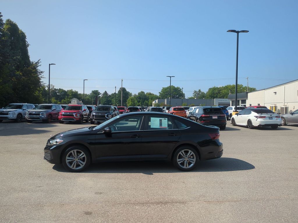 2023 Volkswagen Jetta 1.5T SE
