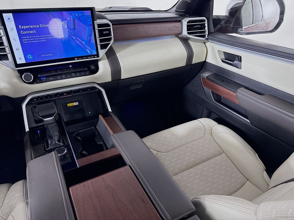 Thumbnail: 2024 Toyota Tundra - 25