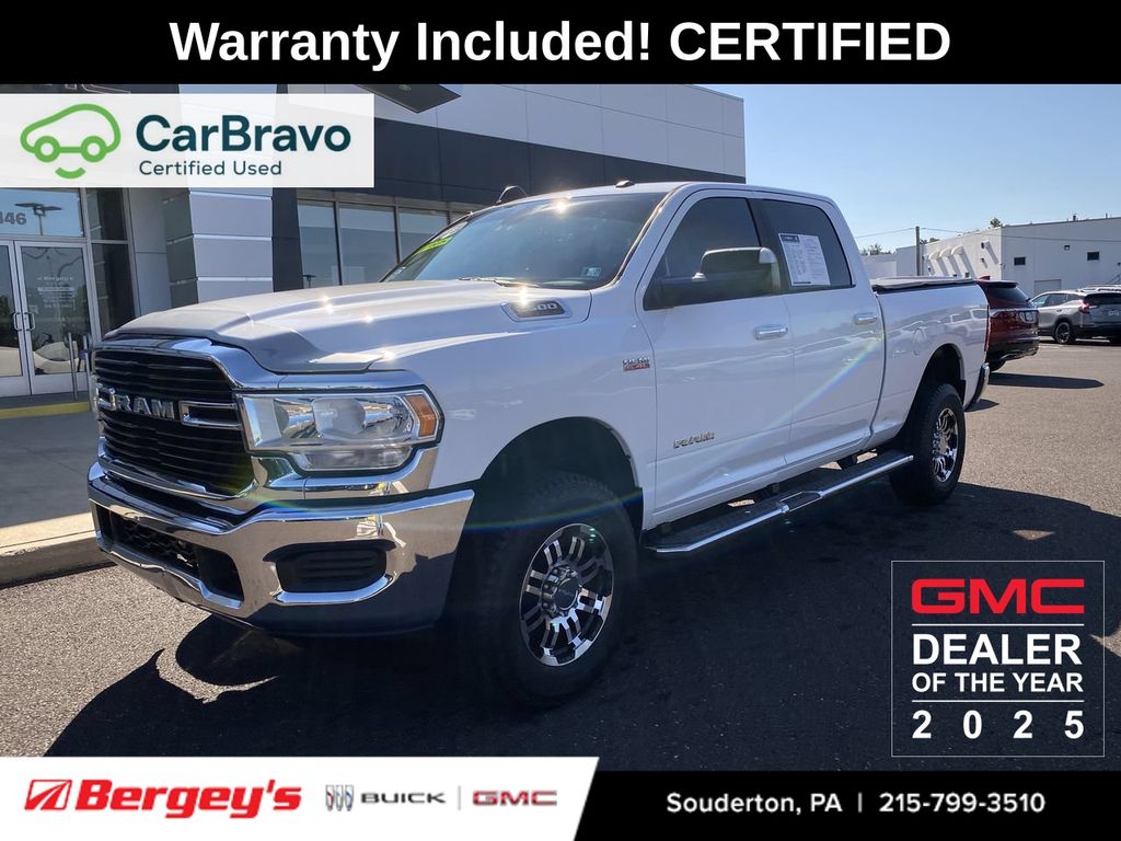 Bright White Clearcoat 2019 RAM 2500 Pickup Truck Four-Wheel Drive 8-Speed Automatic