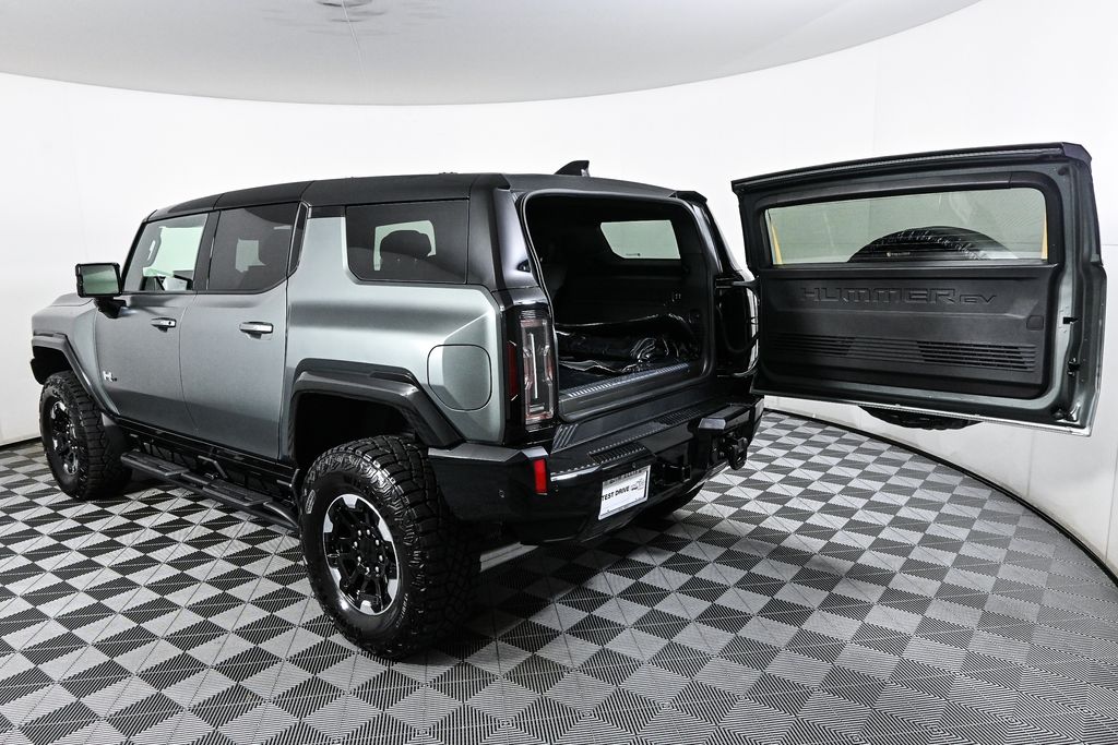 2024 GMC Hummer EV SUV 3X 29