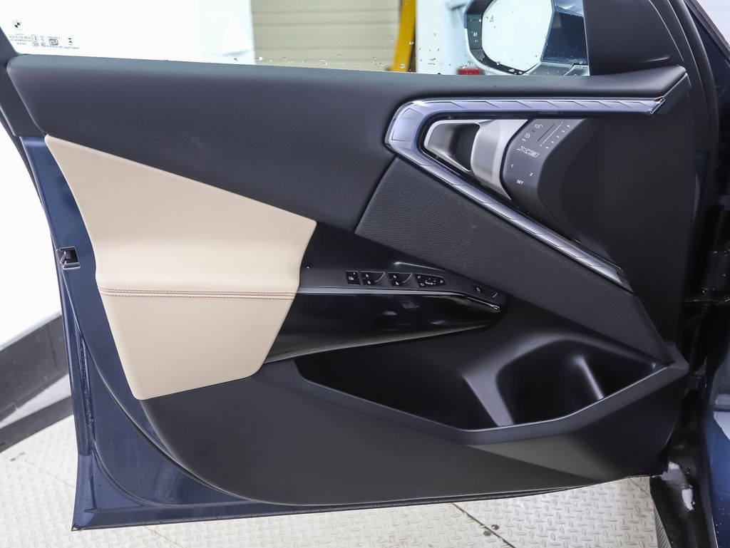 Thumbnail: 2026 BMW X3 - 9