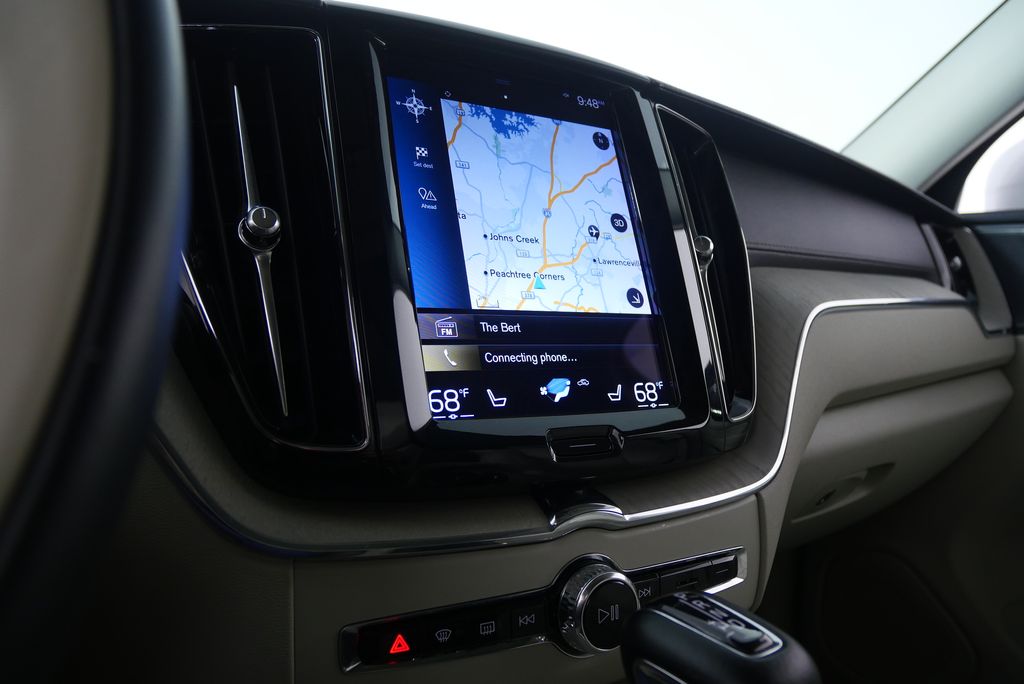 2021 Volvo XC60 T6 Inscription 26