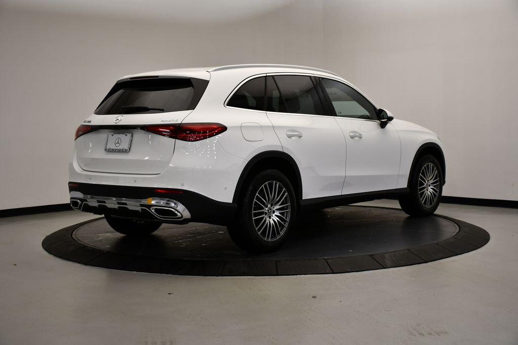 Thumbnail: 2026 Mercedes-Benz GLC - 5