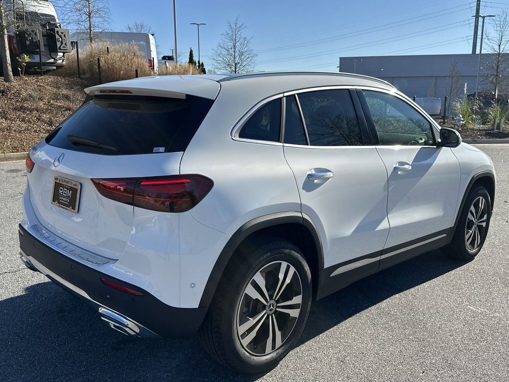 2025 Mercedes-Benz GLA GLA 250 8