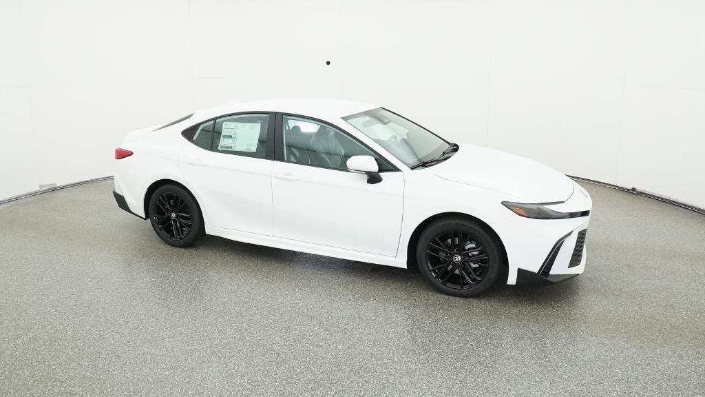 2025 Toyota Camry SE 6