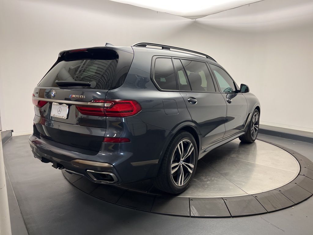 Thumbnail: 2022 BMW X7 - 7