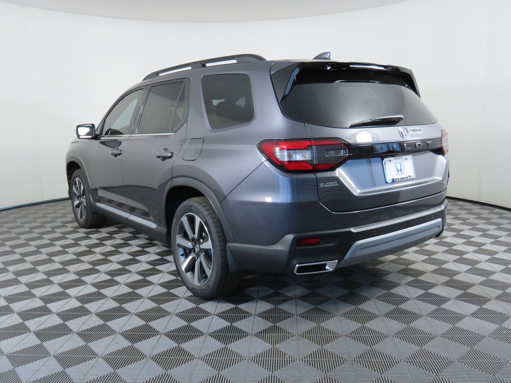 2025 Honda Pilot Touring 7