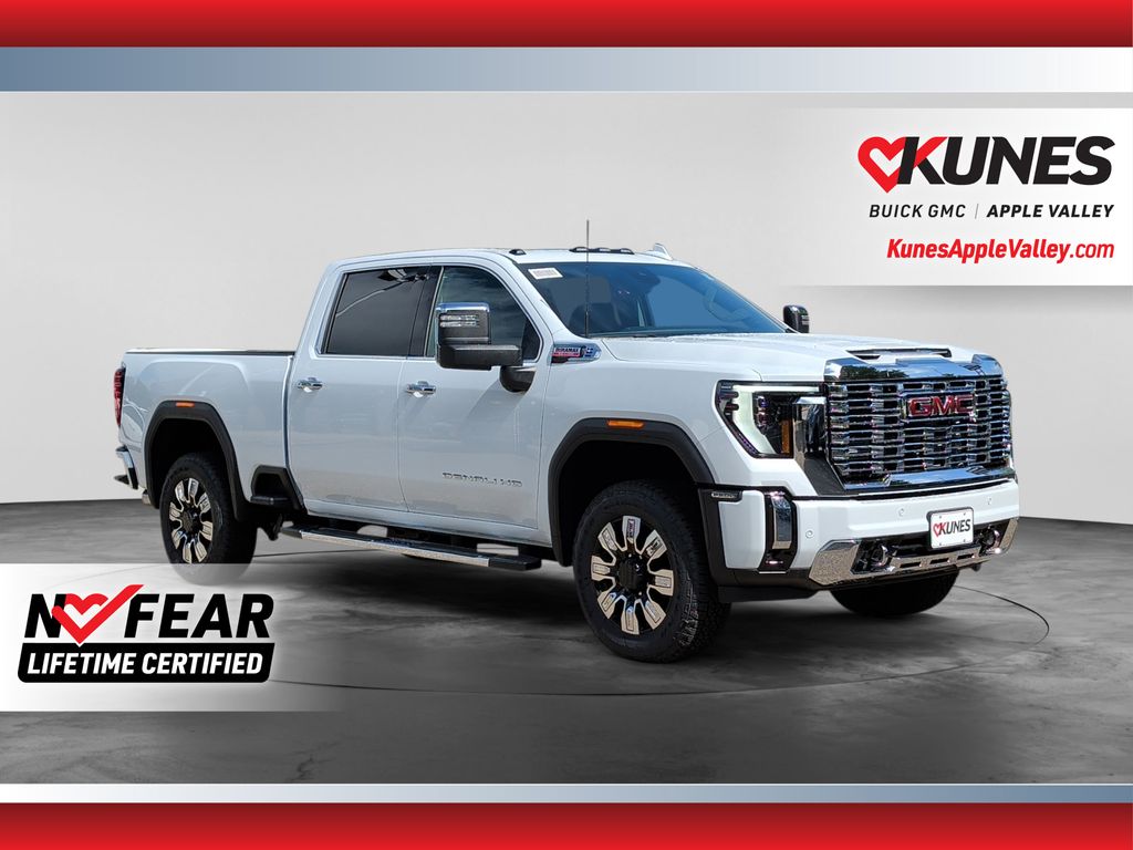 Glacier White Tricoat 2026 GMC Sierra 3500HD Pickup Truck Four-Wheel Drive Automatic