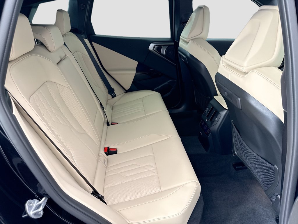 Used 2026 Black BMW 30 xDrive image 21