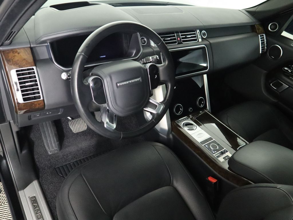 Thumbnail: 2020 Land Rover Range Rover - 9