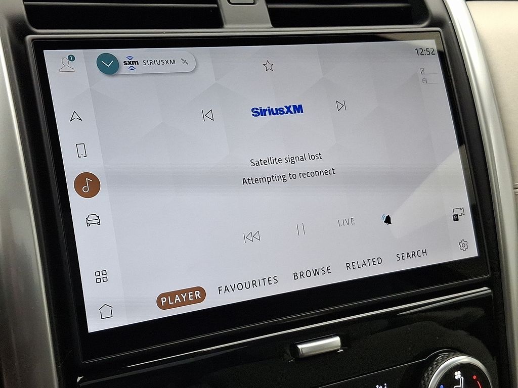 Thumbnail: 2026 Land Rover Discovery - 14