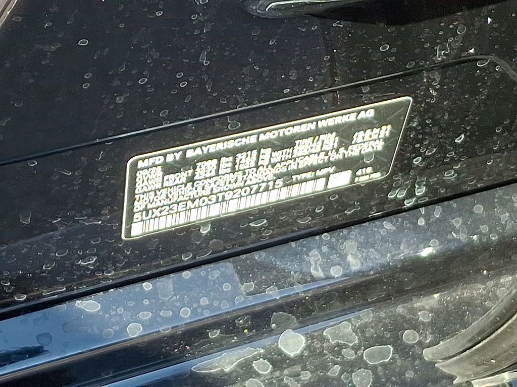 Thumbnail: 2026 BMW X7 - 10