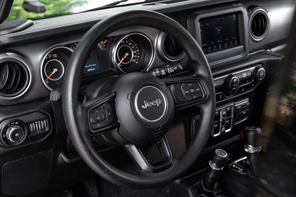 used 2022 Jeep Wrangler car, priced at $31,332