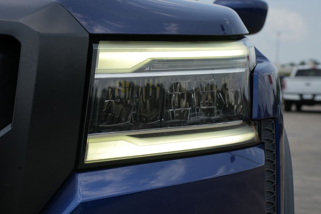 2023 Nissan Frontier PRO-X Blue at Emmons Autoplex