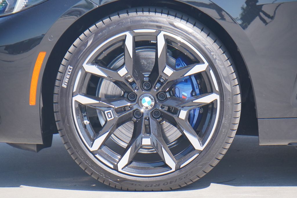 Thumbnail: 2026 BMW 4 Series - 5