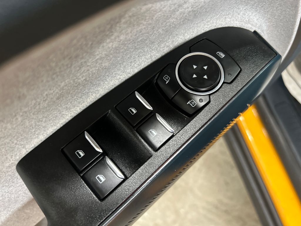 Certified Used 2023 Orange Ford XLT image 27
