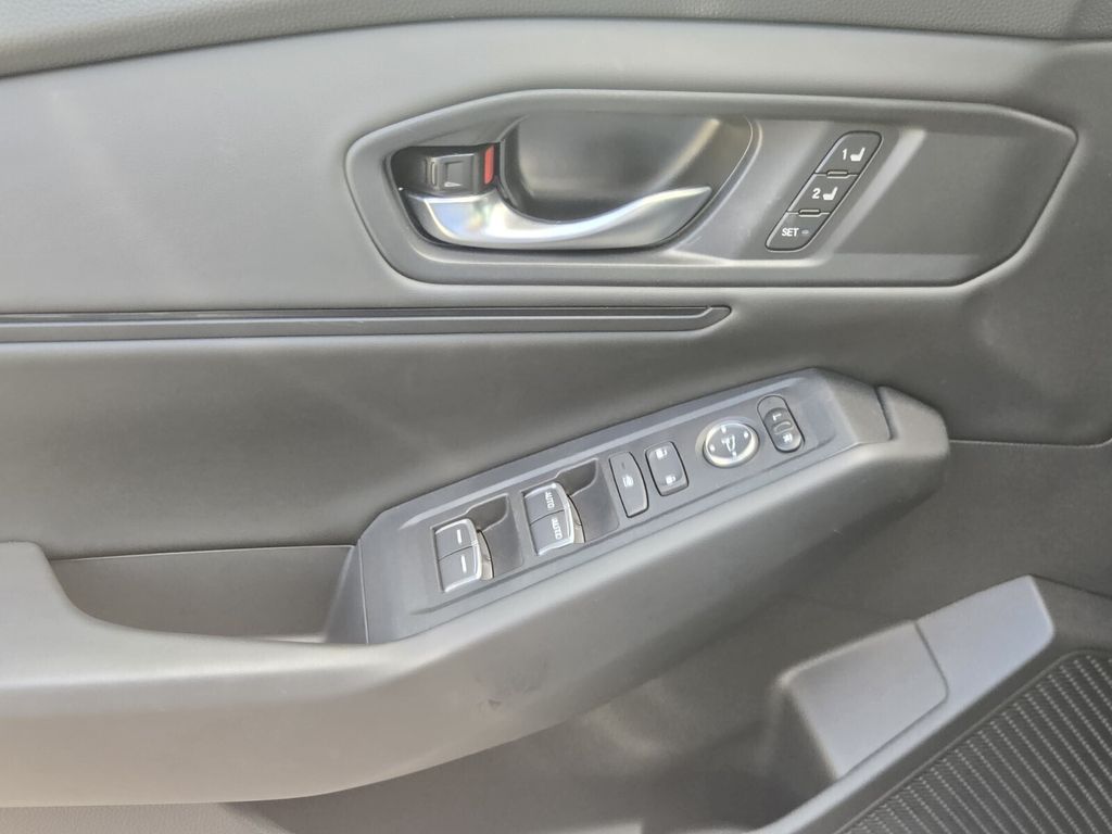 2023 Honda Accord - $27,732