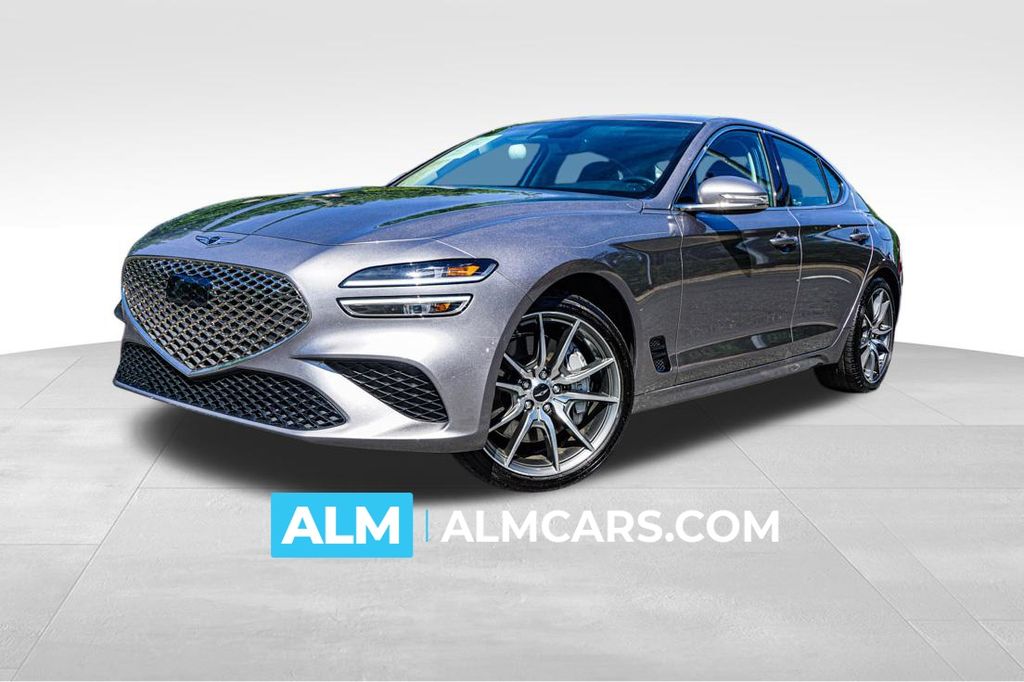 2025 Genesis G70 2.5T Standard's photo