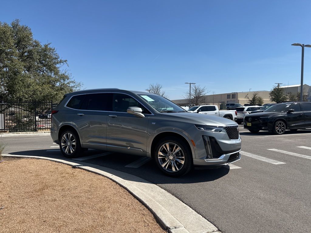 2023 Cadillac XT6 Premium Luxury AWD