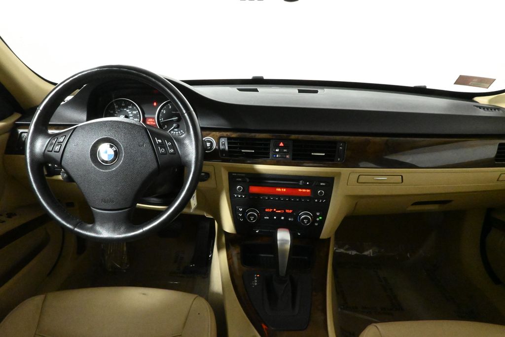 2009 BMW 3 Series 328i xDrive 17