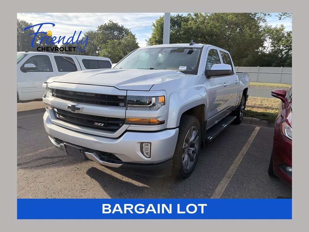 Silver Ice Metallic 2017 Chevrolet Silverado 1500 Pickup Truck Four-Wheel Drive 6-Speed Automatic Overdrive