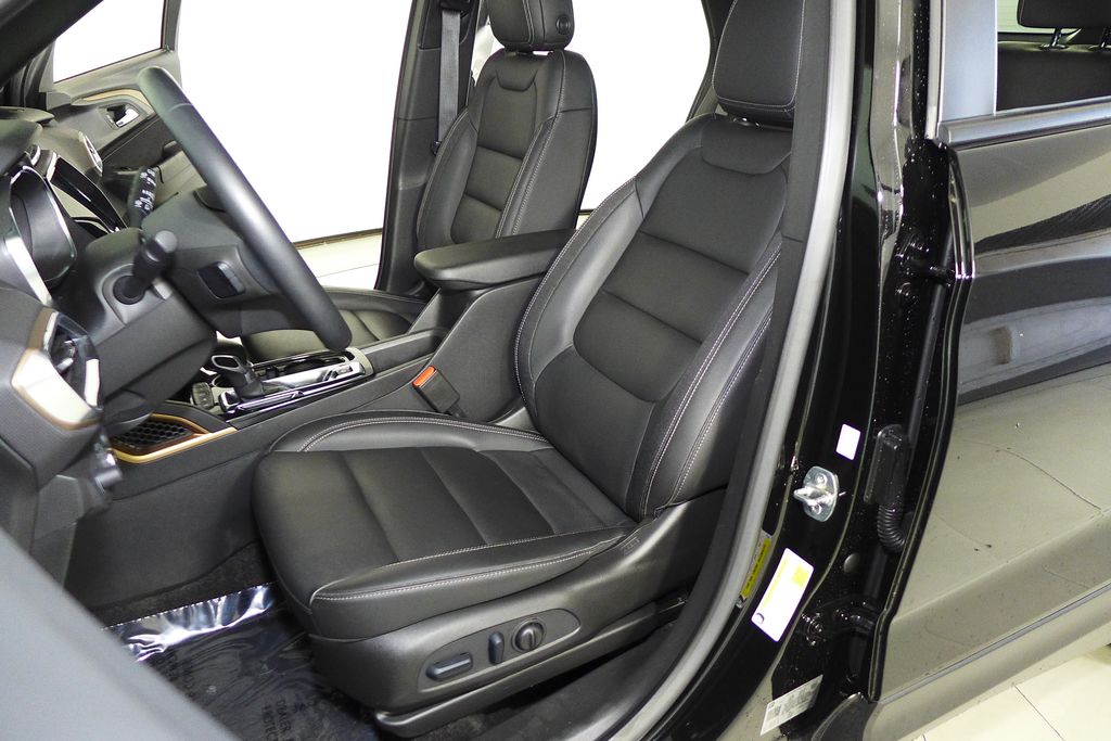 Thumbnail: 2023 Chevrolet TrailBlazer - 21